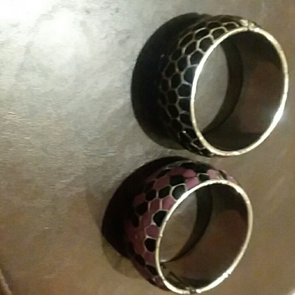 Braclets